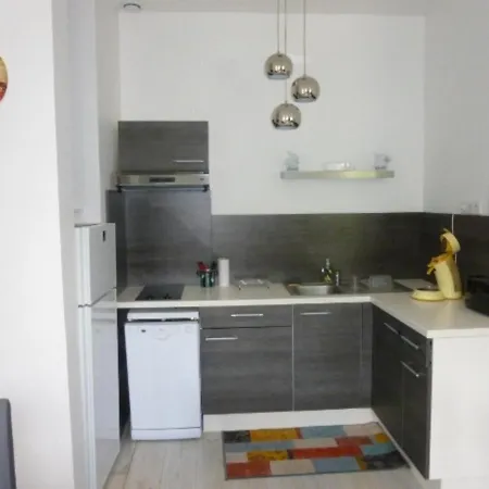 Ax-les-thermes, 2 Pieces, 4 Personnes - Fr-1-116-57 Daire