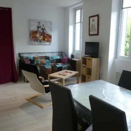 Ax-les-thermes, 2 Pieces, 4 Personnes - Fr-1-116-57 *